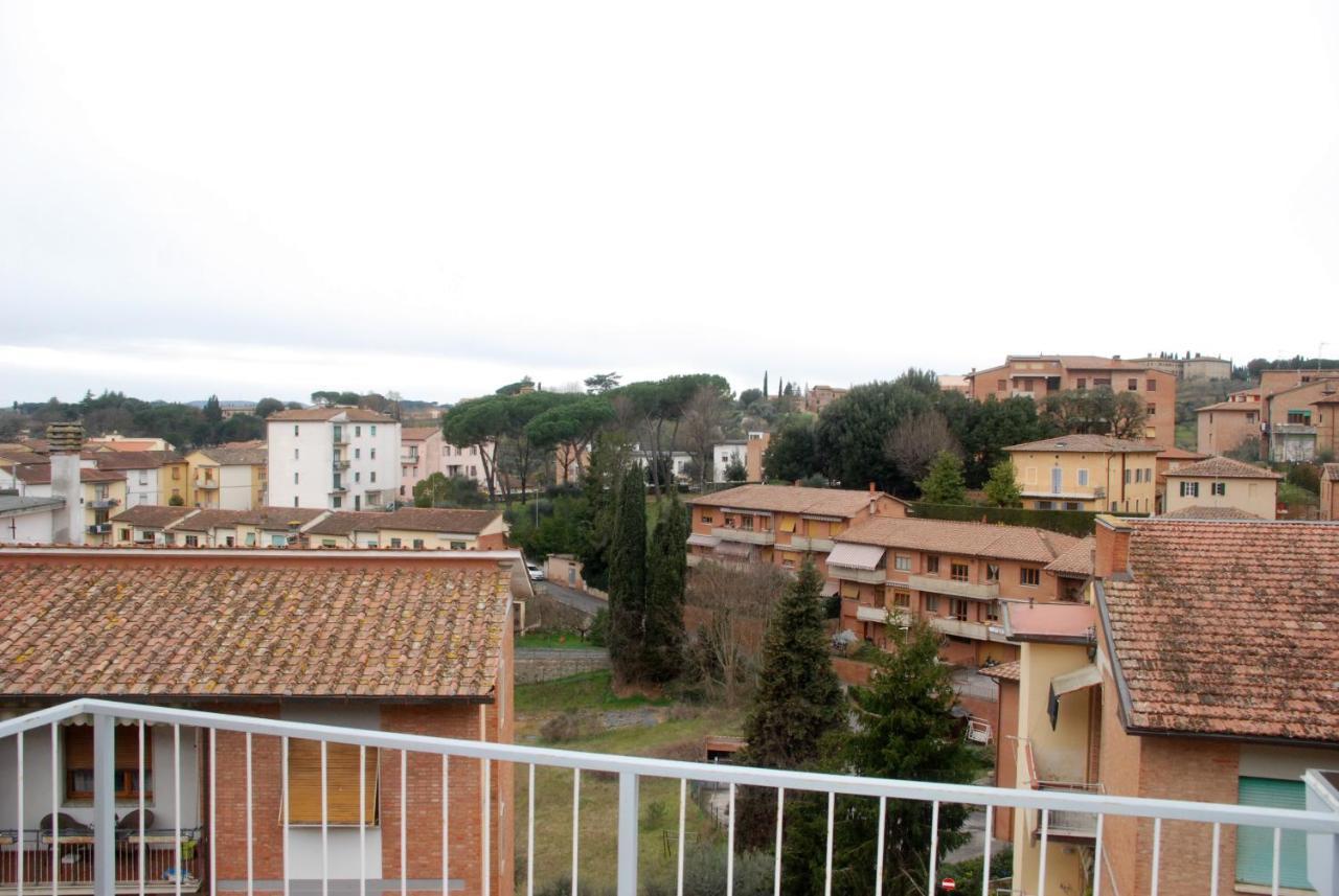 Nova Domus Flat Free Private Parking Apartment Siena Bagian luar foto