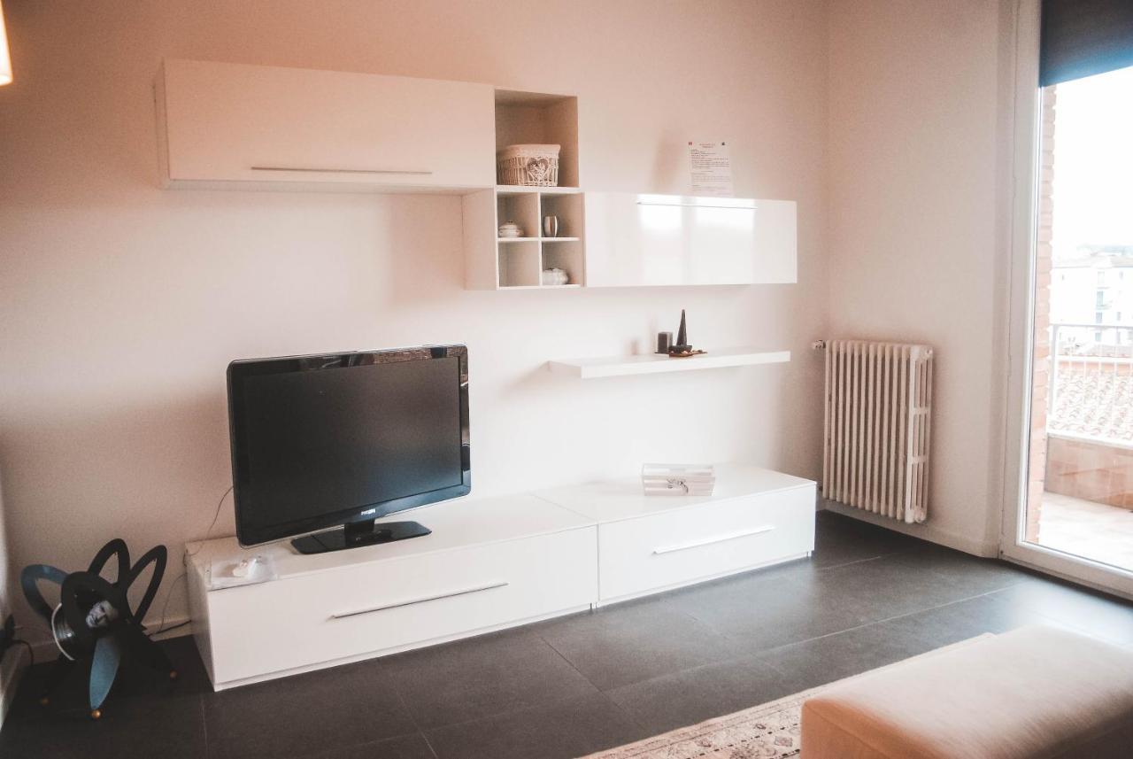 Nova Domus Flat Free Private Parking Apartment Siena Bagian luar foto