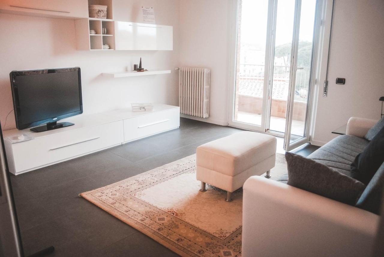Nova Domus Flat Free Private Parking Apartment Siena Bagian luar foto