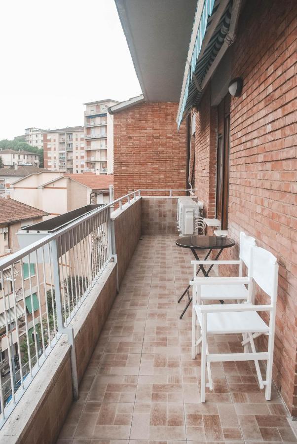 Nova Domus Flat Free Private Parking Apartment Siena Bagian luar foto